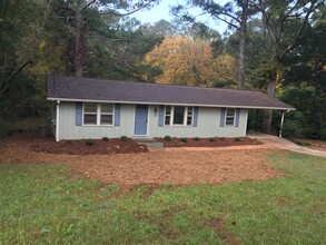 55 Thrasher Dr in Watkinsville, GA - Building Photo - Building Photo