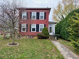29 Freestone Ave in Portland, CT - Building Photo