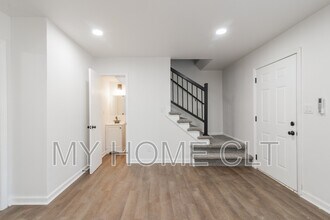 931 Cantwell St in Charlotte, NC - Building Photo - Building Photo