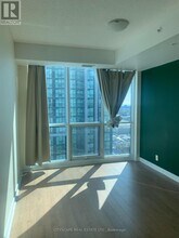 3985 Grand Park Dr in Mississauga, ON - Building Photo - Building Photo