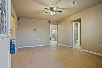 704 NW 95th St in Oklahoma City, OK - Building Photo - Building Photo