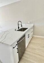 630 NE 166th St in Miami, FL - Building Photo - Building Photo