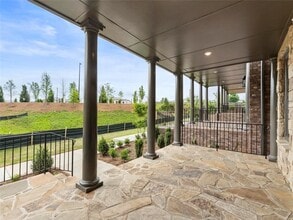 355 Chiswick Cir in Alpharetta, GA - Building Photo - Building Photo