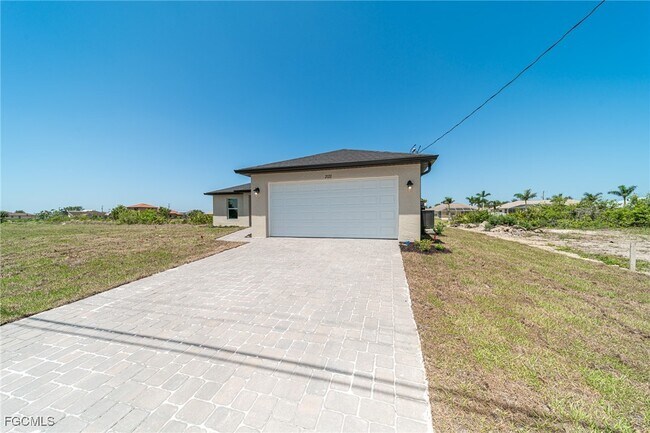 property at 2122 NW 9th Ave