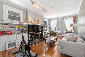 842 Edgewood Ave in New Haven, CT - Foto de edificio - Building Photo