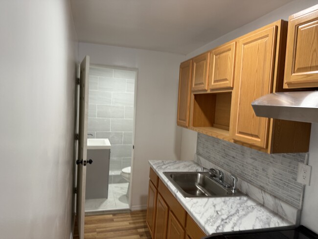 11123 Inwood St in Jamaica, NY - Building Photo - Building Photo