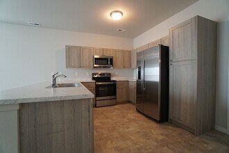 3254 Thunderchief Hts in Colorado Springs, CO - Building Photo - Building Photo