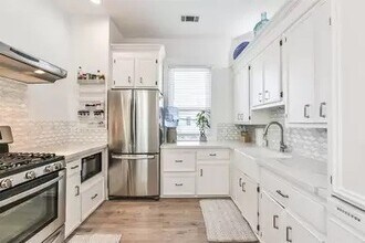 1015 26th St in Galveston, TX - Building Photo - Building Photo