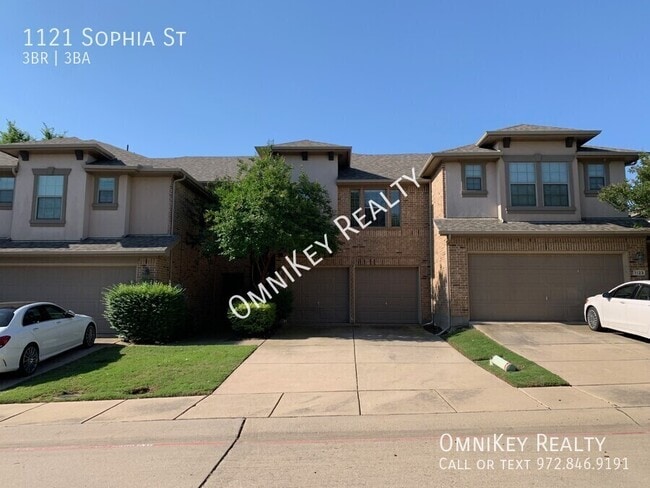 property at 1121 Sophia St