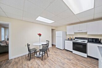 190 Common St, Unit 2 in Quincy, MA - Building Photo - Building Photo