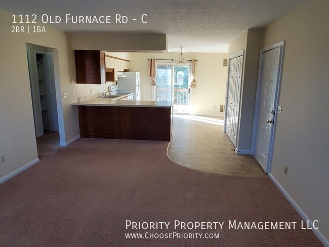 1112 Old Furnace Rd in Harrisonburg, VA - Building Photo - Building Photo