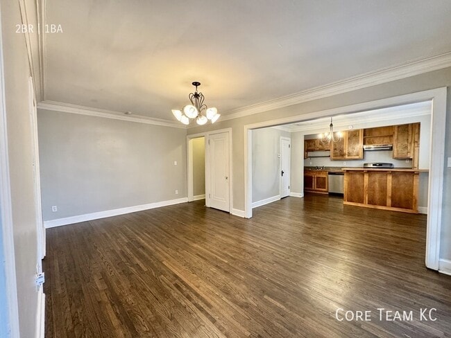 217 E 46th St in Kansas City, MO - Building Photo - Building Photo