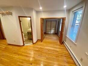 33 Garden St, Unit 3 in Boston, MA - Building Photo - Building Photo