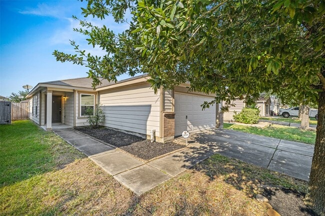 2746 Piney Lake Ct in Houston, TX - Building Photo - Building Photo