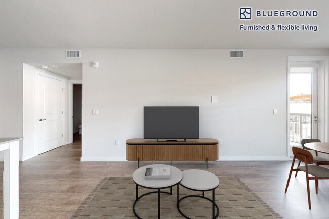 1001 Harvey Dr in Walnut Creek, CA - Building Photo - Building Photo