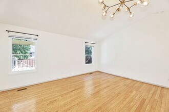 1230 S Ridgehurst Cir in Wichita, KS - Building Photo - Building Photo