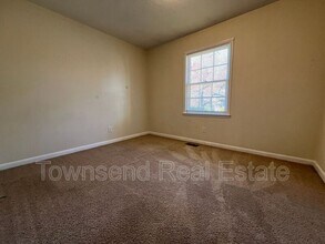 236 Ramona Dr in Fayetteville, NC - Building Photo - Building Photo