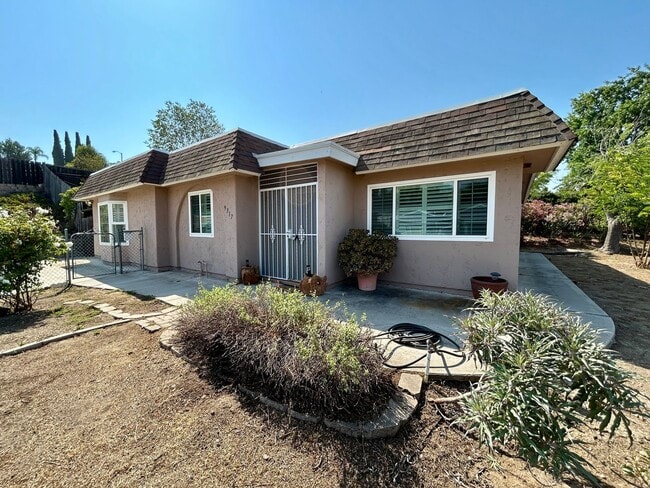 property at 9317 Las Lomas Dr