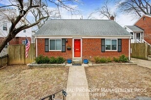 2008 S Quincy St in Arlington, VA - Building Photo