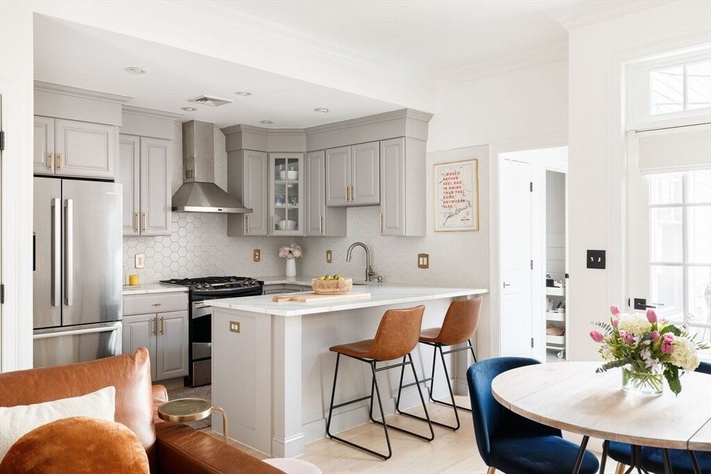 20 Mystic St in Boston, MA - Building Photo