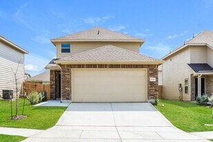 9318 Green Flora Ct in San Antonio, TX - Building Photo