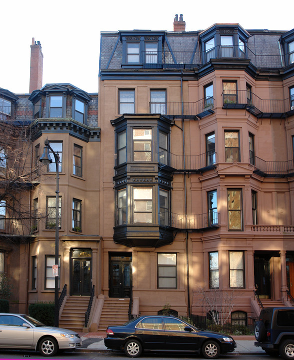 Beacon Park in Boston, MA - Building Photo