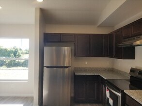 139 Lomond Dr in Port Charlotte, FL - Building Photo - Building Photo