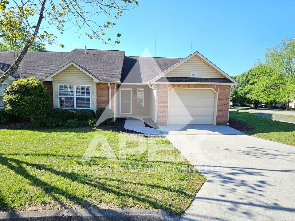 4530 Shamus Way in Knoxville, TN - Building Photo