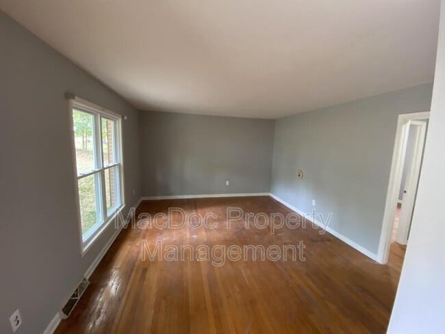 727 Chalklevel Rd in Louisa, VA - Building Photo - Building Photo