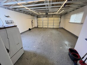 4908 Stephanie Pl in Oceanside, CA - Building Photo - Building Photo