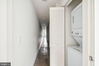 1843 N 6th St, Unit 10 in Philadelphia, PA - Building Photo - Building Photo