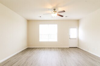 9 Lavida Ct in Manvel, TX - Building Photo - Building Photo