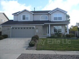 8905 Thorncreek Dr in Colorado Springs, CO - Building Photo