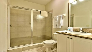 7925 Mahogany Run Ln, Unit 925 in Naples, FL - Building Photo - Building Photo