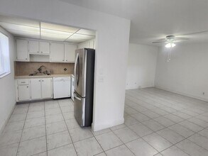 632 Brittany M in Delray Beach, FL - Building Photo - Building Photo