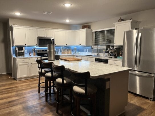 1 Message For Address in Cleburne, TX - Building Photo