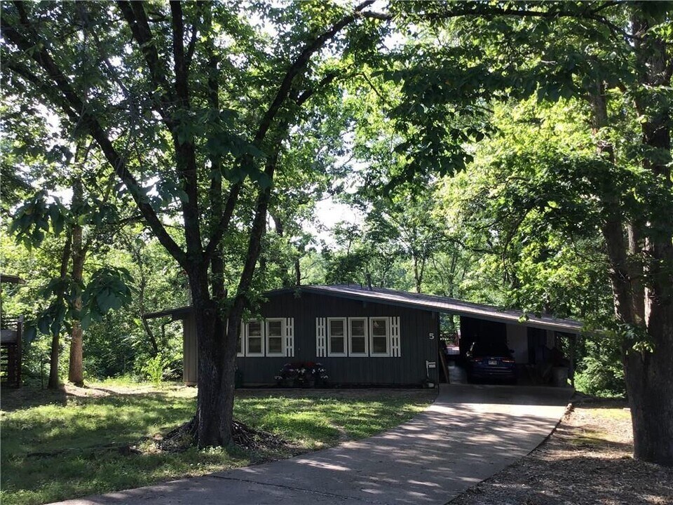 5 Formby Ln in Bella Vista, AR - Building Photo