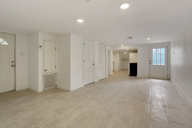 2105 General Taylor St in New Orleans, LA - Building Photo - Building Photo