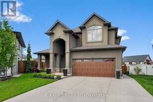 7691 Willey St in Niagara Falls, ON - Building Photo