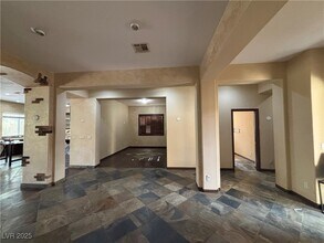 7199 Adobe Falls Ct in Las Vegas, NV - Building Photo - Building Photo