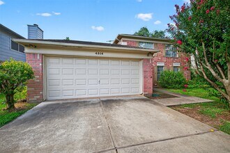 4514 Treasure Trail in Sugar Land, TX - Building Photo - Building Photo