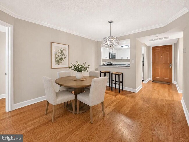 property at 1080 Wisconsin Ave NW