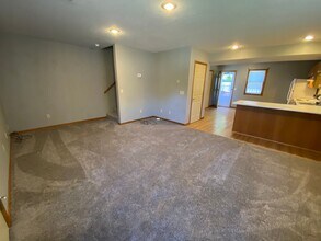 4759 S Ash Ave in Springfield, MO - Building Photo - Building Photo