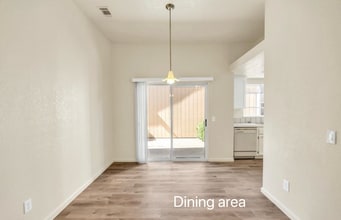 9255 Guillermina Ct in Elk Grove, CA - Building Photo - Building Photo