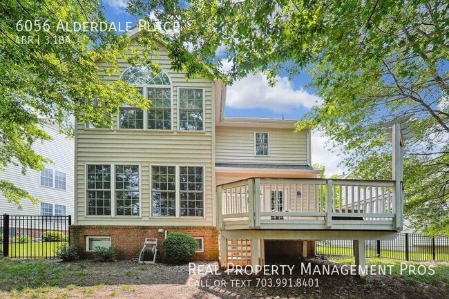 6056 Alderdale Pl in Haymarket, VA - Building Photo - Building Photo