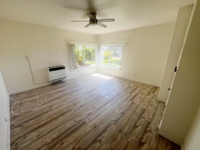 244 Cliff Dr in Laguna Beach, CA - Building Photo - Building Photo