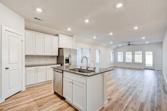 31119 Myers Hvn Ln in Hockley, TX - Building Photo - Building Photo