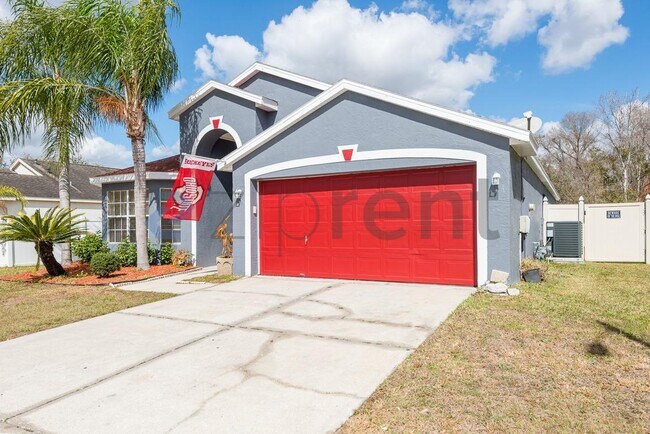 1250 Timber Trace Dr in Zephyrhills, FL - Building Photo - Building Photo