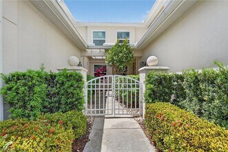 4655 Hawks Nest Way in Naples, FL - Building Photo - Building Photo