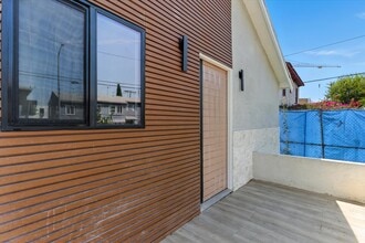 1170 N Wilton Pl in Los Angeles, CA - Building Photo - Building Photo